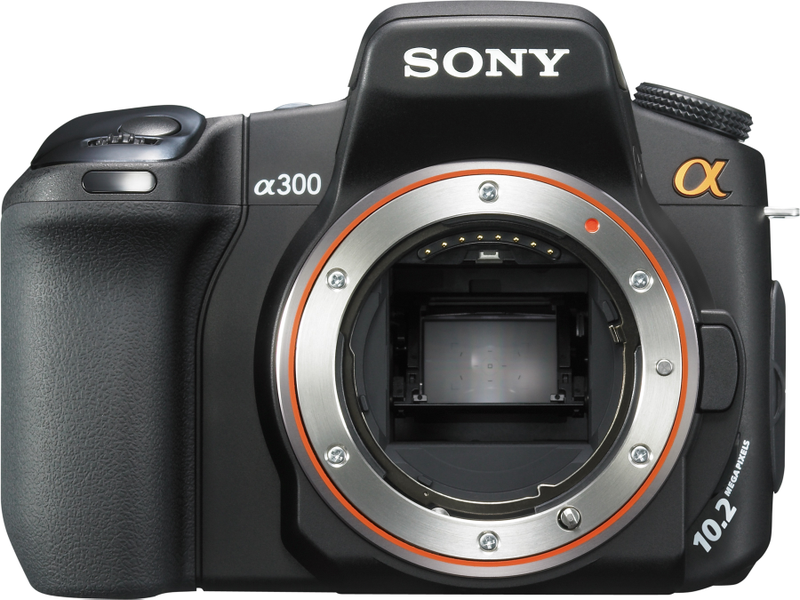 Illustration for article titled Sony A300 and A350 DSLRs Have Two-Way Tilting Live View